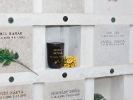 Keramická urna do kolumbária s fotografií - bílé teraso